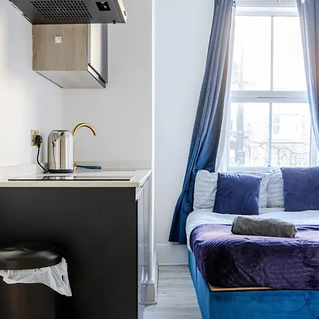 Fashion Apartments
